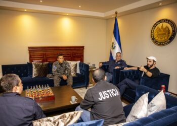 Presidente Bukele convoca a gabinete de seguridad para definir estrategia ante alza de feminicidios