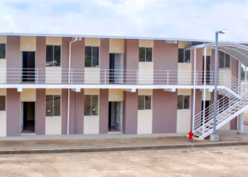 Avanza en Proyecto La Bretaña para familias de El Cacao 1 y 10 de Octubre