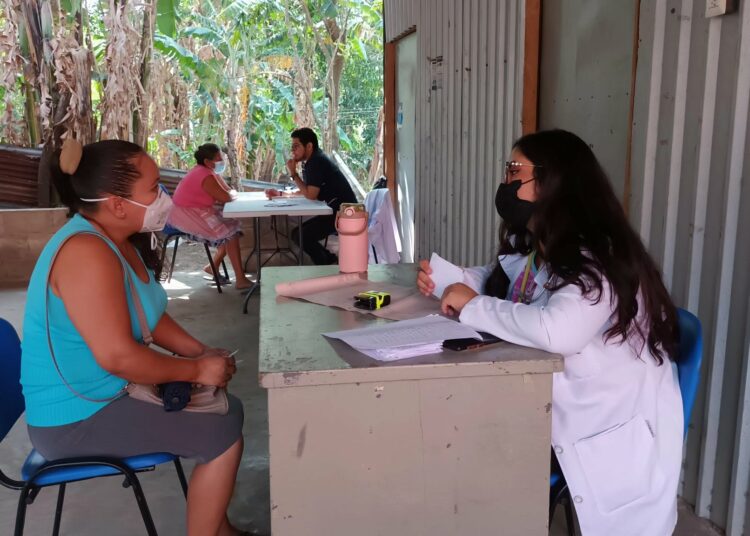 Jornada médica llega hasta el cantón Las Moritas, San Miguel
