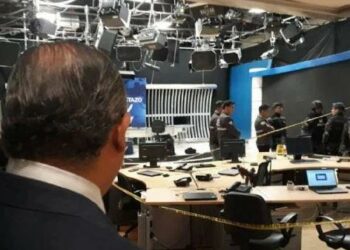 Ataques con explosivos a periodistas de televisión de Ecuador