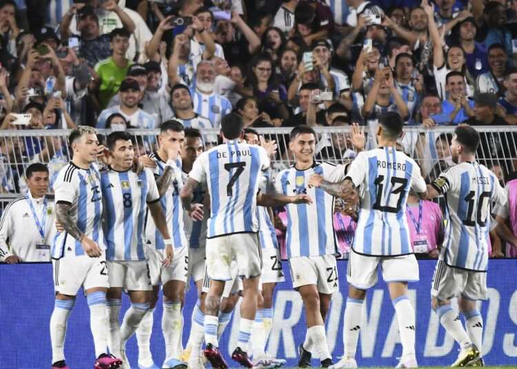 Lionel Messi brilla con un golazo en la victoria de Argentina sobre Panamá