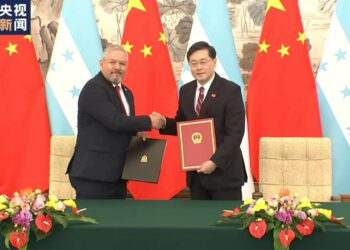 China y Honduras establecen relaciones diplomáticas