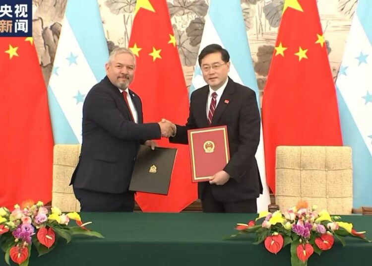 China y Honduras establecen relaciones diplomáticas