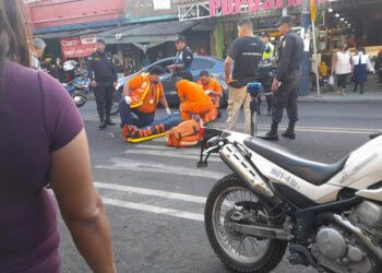 Maestra lesionada en accidente vial