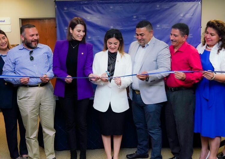 Inauguran consulado de El Salvador en Nashville, Tenneessee
