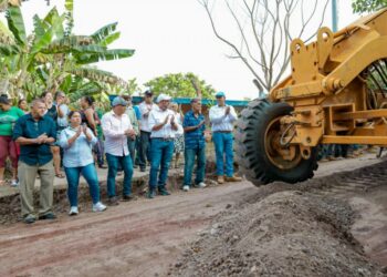 Inicia programa de mejoramiento vial en San Antonio Los Ranchos