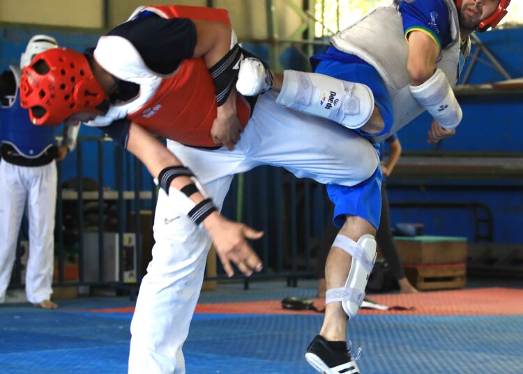 Taekwondo salvadoreño perfecciona técnica para su debut en el TK3