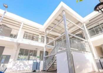 Proyecto presidencial “Mi Nueva Escuela” entrega nuevo centro educativo remodelado por la DOM
