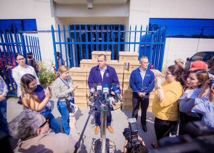 Hacienda presenta ante la FGR hallazgos de fondos COVID-19 mal utilizados o no justificados por alcaldías