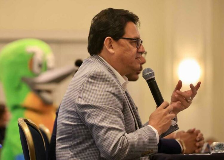 La comunidad educativa va a ser protagonista: Mauricio Pineda, Ministro de Educación