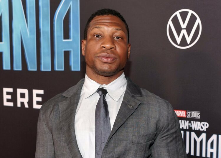 Directores acusan a Jonathan Majors de ser un sociópata y un abusador