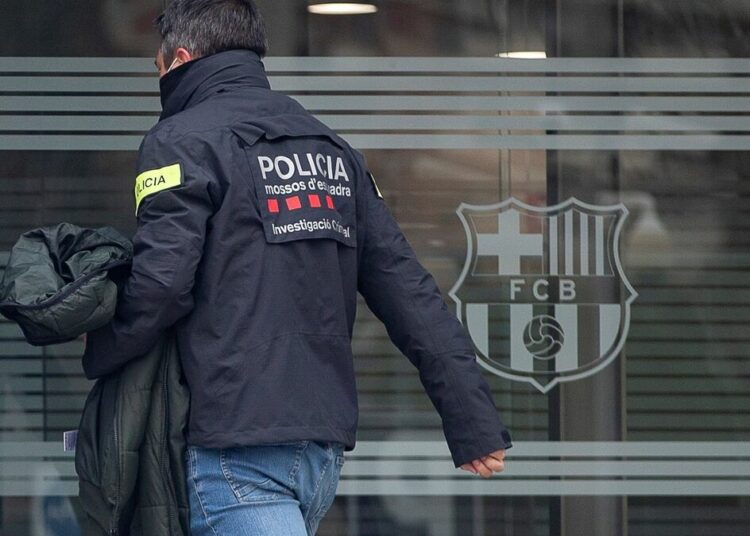 La Justicia española abrió una investigación por el “caso Negreira” que pone en vilo al Barcelona