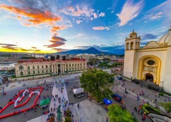 Asamblea aprueba la creación de la autoridad del Centro Histórico que permitirá resguardar 2,500 inmuebles