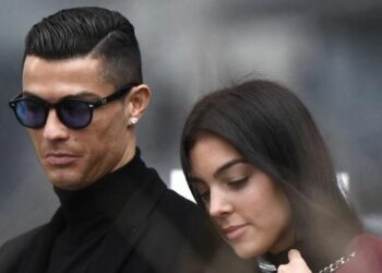 Cristiano Ronaldo es acusado de una doble infidelidad a Georgina: «No pensé que habría intimidad, pero sucedió»