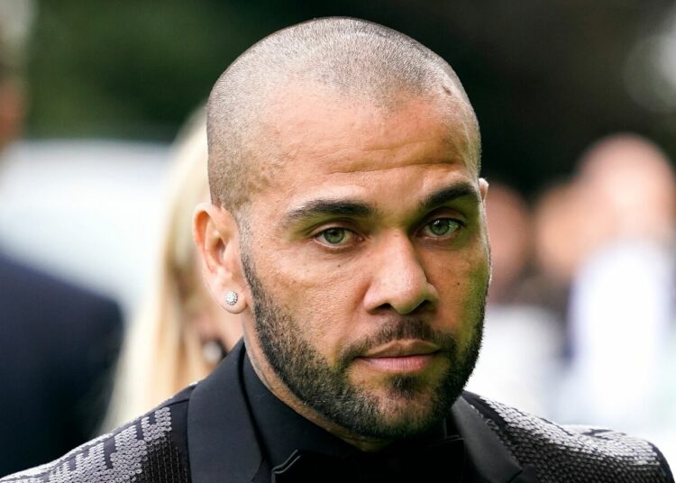 La defensa de Dani Alves con una estrategia más agresiva contra la víctima por el caso de agresión sexual
