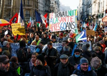 Novena jornada de protestas en contra de la reforma de pensiones de Macron en Francia