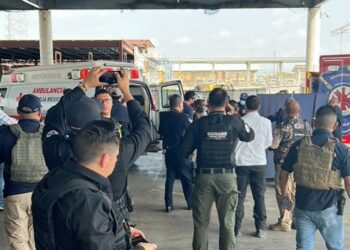 México entrega a EE.UU. a 2 ciudadanos que fueron secuestrados previamente en Matamoros