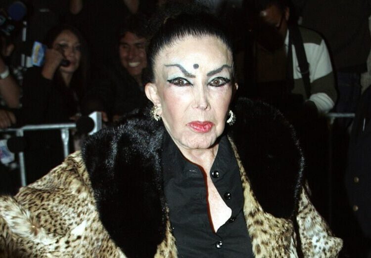 Muere a los 89 años Irma Serrano «La Tigresa», estrella del cine de ficheras