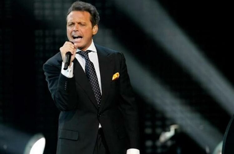 Luis Miguel podría demandar a una revista por asegurar que existía una orden de detención en su contra