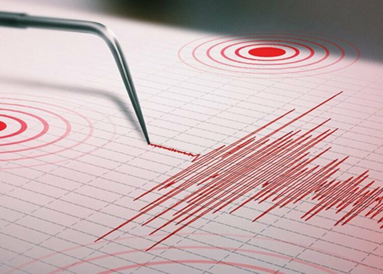 Sismo sacude El Salvador durante la noche de este sábado