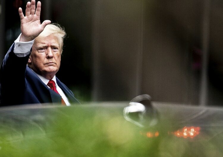 Donald Trump se presentará el martes en la fiscalía de Nueva York para escuchar las acusaciones