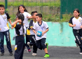 La fiesta estudiantil comenzó en el departamento de San Salvador
