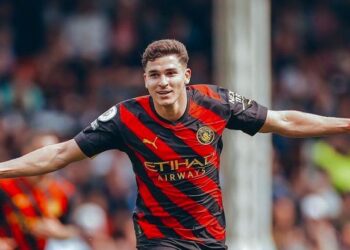 Manchester City toma por asalto la cima de la Premier League