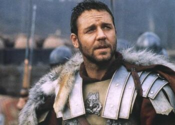 Russell Crowe casi abandona la filmación de Gladiador porque el guion original era terrible