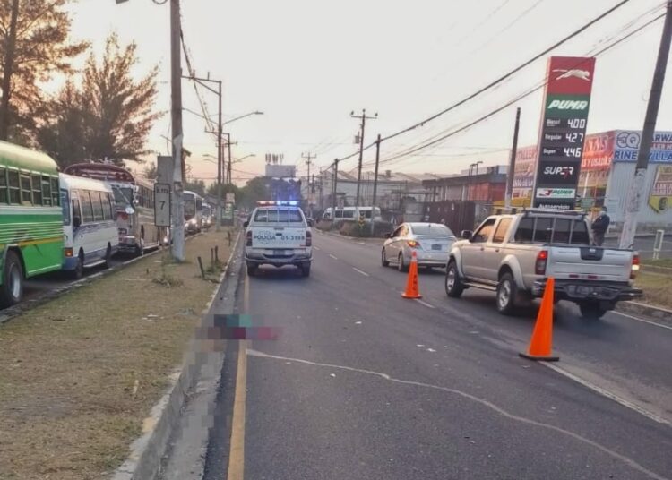 Mujer de 75 años muere tras ser arrollada en Soyapango
