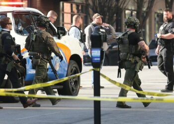 Un tiroteo causó cuatro muertos en un banco de Louisville en Kentucky