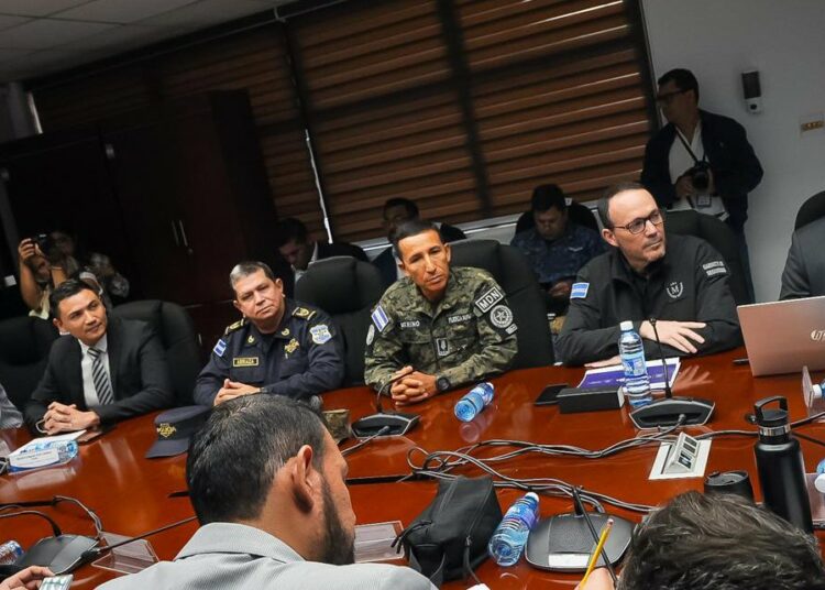 Gabinete de seguridad presenta a diputados resultados del Régimen de Excepción