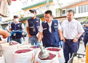 Defensoría realiza inspecciones de precios en granos básicos