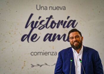 Alcaldía de San Salvador realiza matrimonio civil a 23 parejas