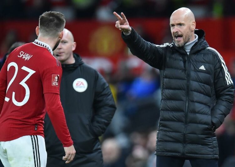 Manchester United tiene una la lista de 13 futbolistas que podrían irse del club