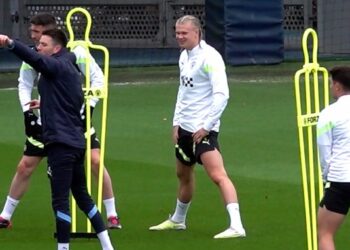 El nuevo look de Erling Haaland que despertó todo tipo de bromas entre los fanáticos