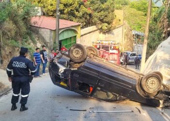 Reportan accidente de tránsito en Santiago Texacuangos
