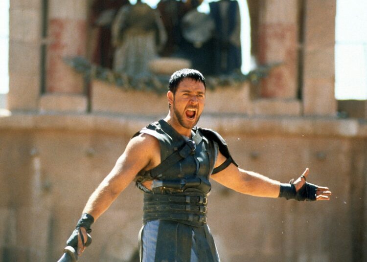Russell Crowe admite que está celoso de los actores que participarán en Gladiador 2