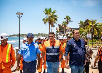 Realizan inspecciones en restaurantes del Puerto de La Libertad