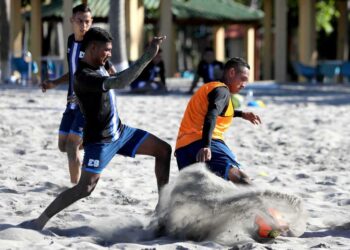 El DT Rudis Gallo dio a conocer la nómina de los seleccionados que viajarán al premundial en Bahamas