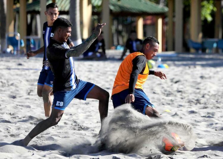 El DT Rudis Gallo dio a conocer la nómina de los seleccionados que viajarán al premundial en Bahamas