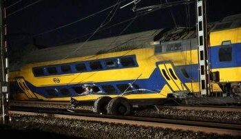 Accidente de tren deja un muerto y varios heridos en Países Bajos