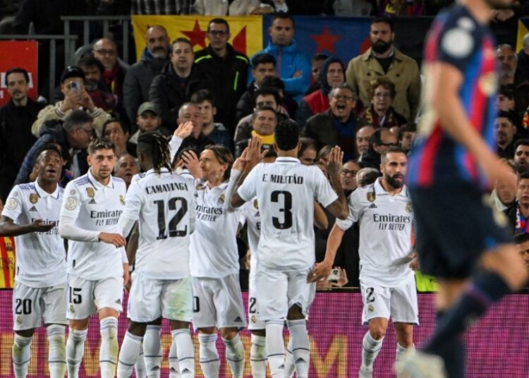 El Real Madrid aplastó 4-0 al Barcelona y se clasificó a la final de la Copa del Rey