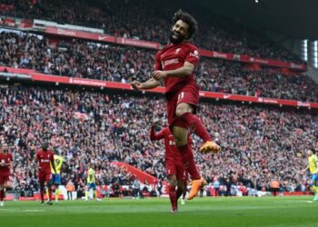 Liverpool gana 3-2 a Nottingham Forest