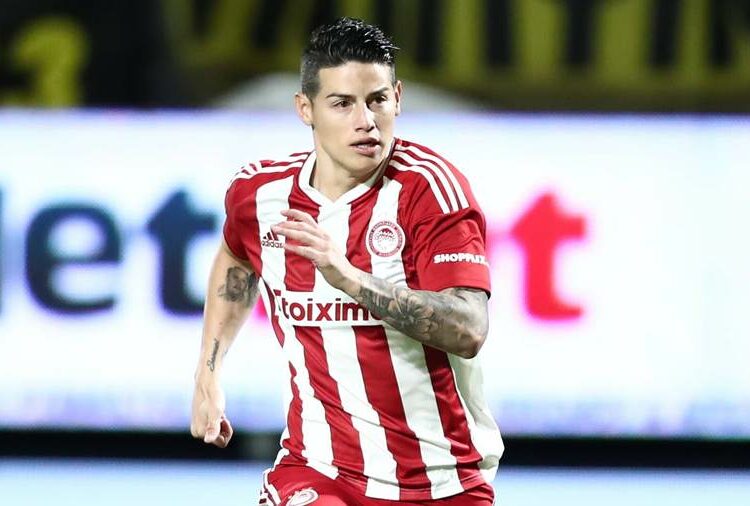 Tras su salida del Olympiakos de Grecia acusan al James Rodríguez de frecuentar «los clubes de striptease todos los sábados»