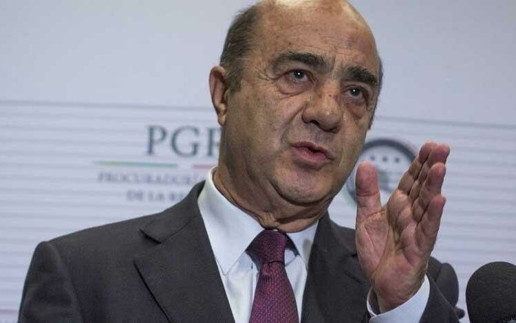 Fiscalía de México acusa al exprocurador Jesús Murillo Karam por la desaparición y tortura de los 43 normalistas de Ayotzinapa