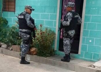 FOTOS | PNC y FAES mantienen patrullajes preventivos en El Salvador 