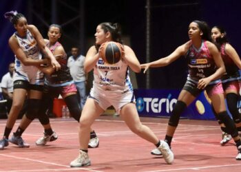 Santa Tecla toma ventaja en la serie final de la LMBF