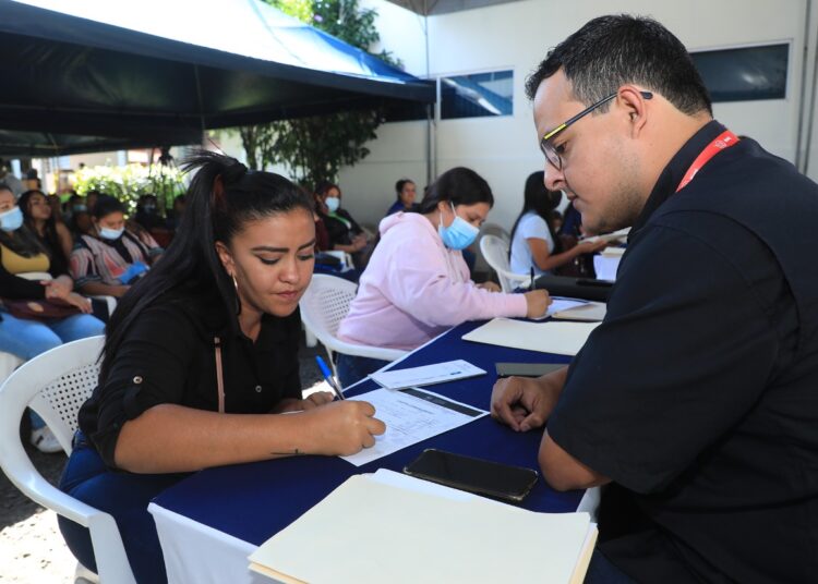 El país registró unos 20,000 nuevos empleos en enero y febrero de 2023