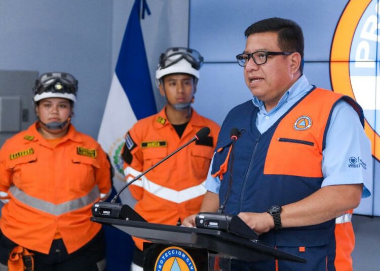 Gobierno activa todo el personal de primera respuesta ante emergencias por incendios