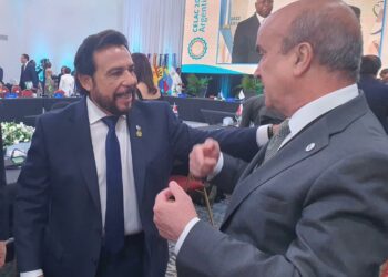 Suscriben convenio para la reducción de la brecha digital